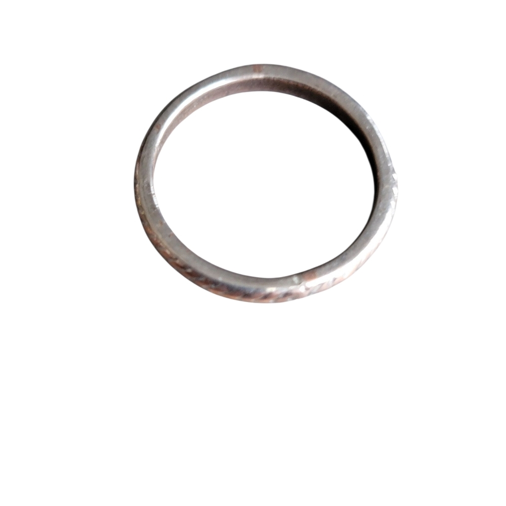 Silver Ring - Picture 2 of 4